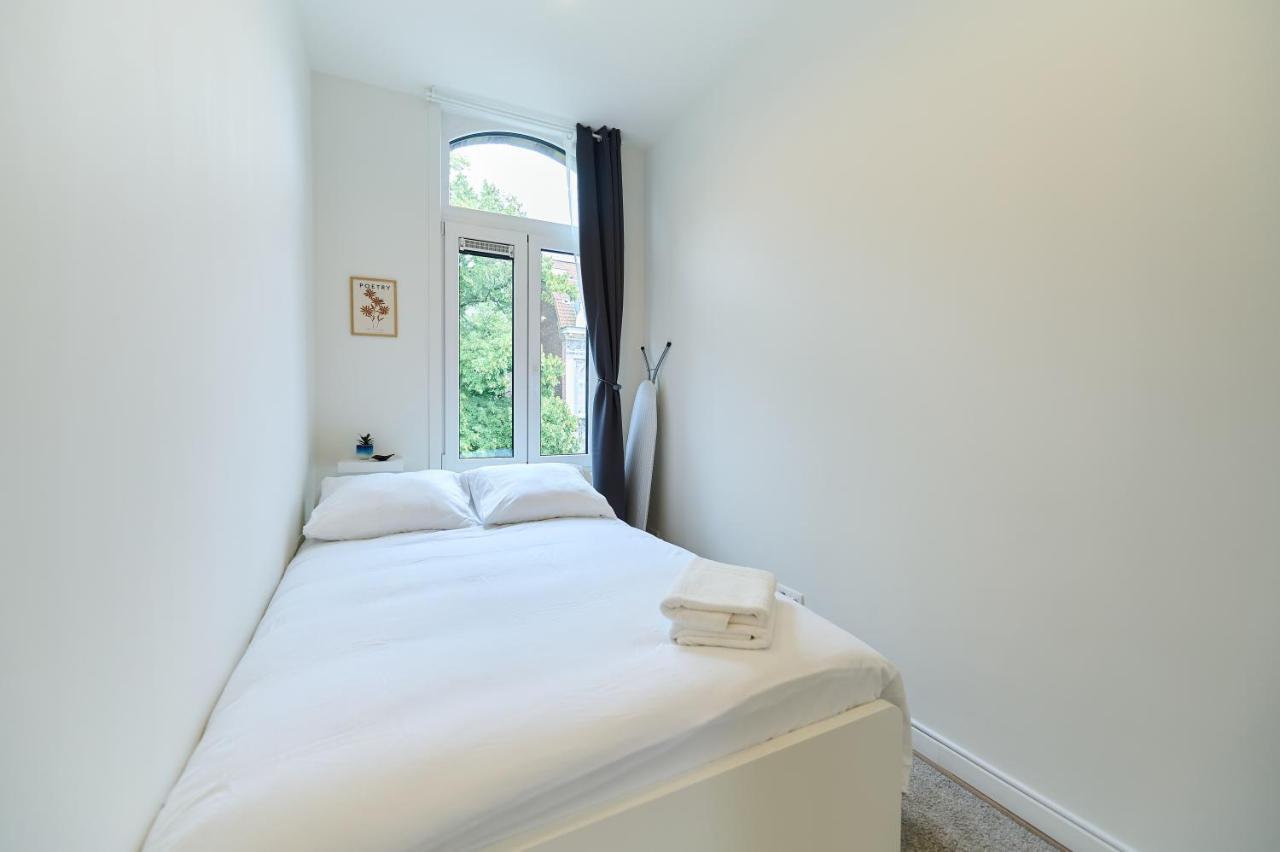 Living Home Brussels Ngoại thất bức ảnh